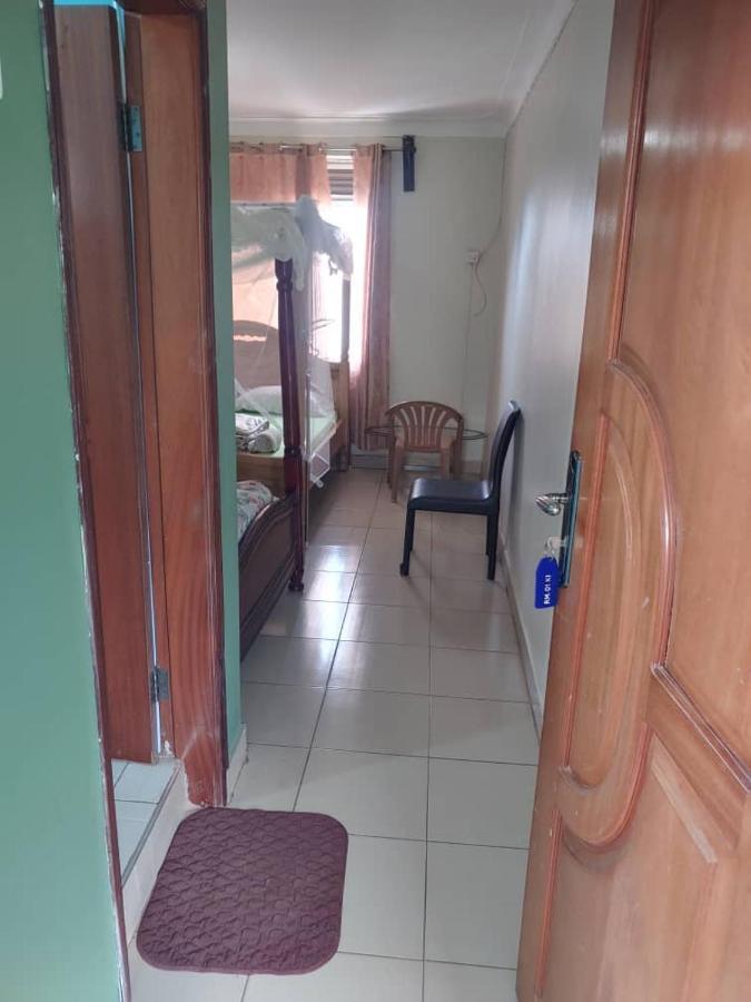 NEW AFRICAN VILLAGE 恩德培 外观 照片